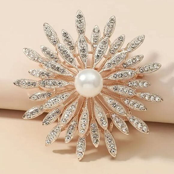 "Sparkle Luxe" Double Layer Brooch Pin Pearl and Rhinestone Inlay - Picture 1 of 1